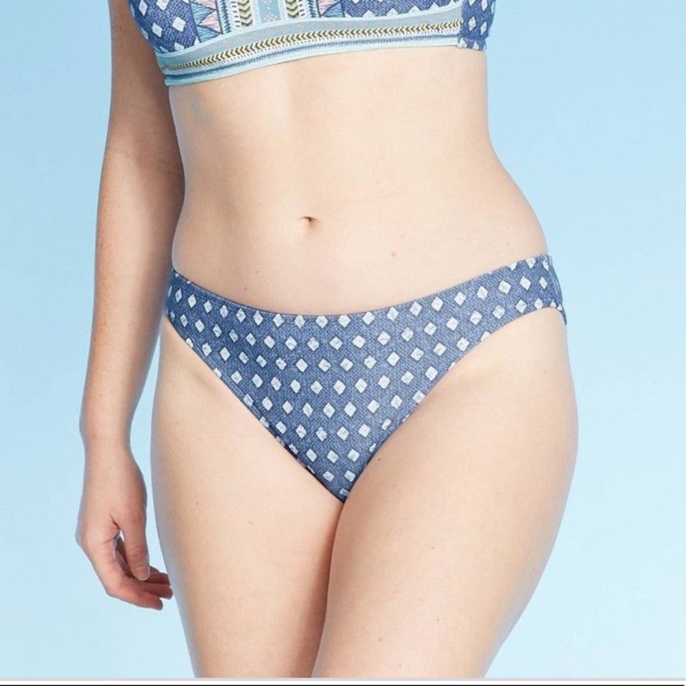 Junior’s xhilaration bikini botton diamond blue XL